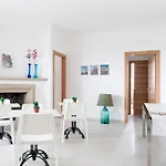 Ultimo Piano Couette-café Lecce