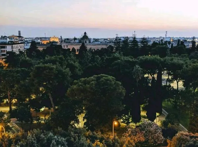 לינה וארוחת בוקר Ultimo Piano *